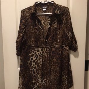 Dots womens Animal print sheer coverup w/ rollup tabs on sleeves size L